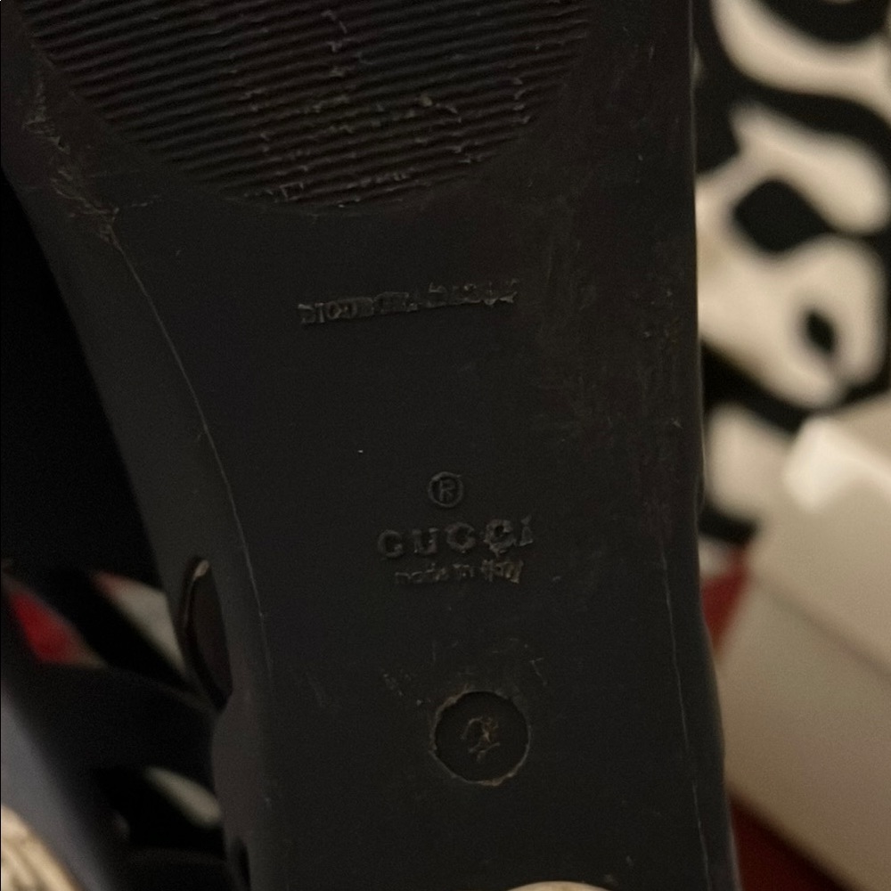 Gucci Blue Authentic Logo Flats - Picture 8 of 10
